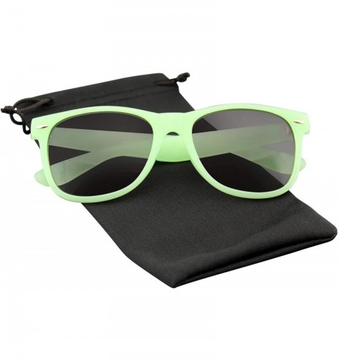 Square Sunglasses Retro Fashion Translucent Color Horned Rim Sunglasses - Green - CF18TGAN7ID $12.12