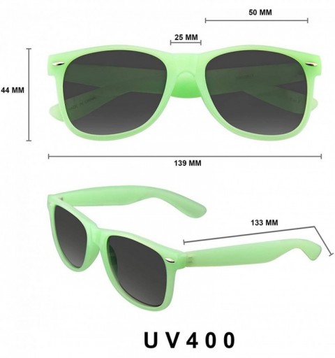 Square Sunglasses Retro Fashion Translucent Color Horned Rim Sunglasses - Green - CF18TGAN7ID $12.12