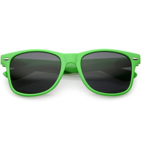 Square Modern Wide Arms Neutral Colored Square Lens Horn Rimmed Sunglasses 52mm - Green / Smoke - CB188K6DREI $12.22