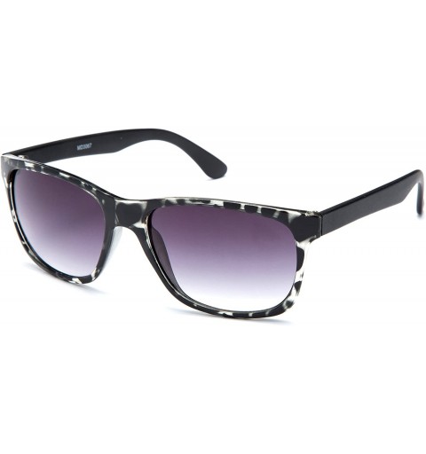 Square Men's Retro Sports Light Weight Slim Cut Two Tone Temple Design Sunglasses - Tortoise/Black - CG11WLYY975 $19.61