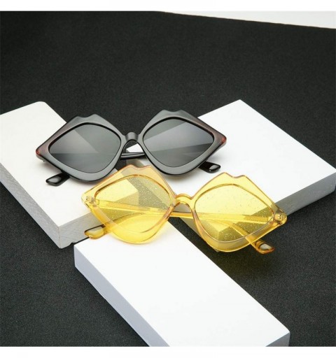 Oversized Candy Jelly Color Lips Shaped Integrated Sunshade Sunglasses For Fashion Women - Black - CG196ON36XM $9.25