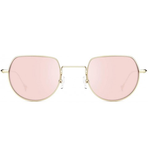 Oversized Sunglasses Simple Style for Women with Tinted Lenses UV400 Protection - Salmon - CP18SMOCSXA $18.24