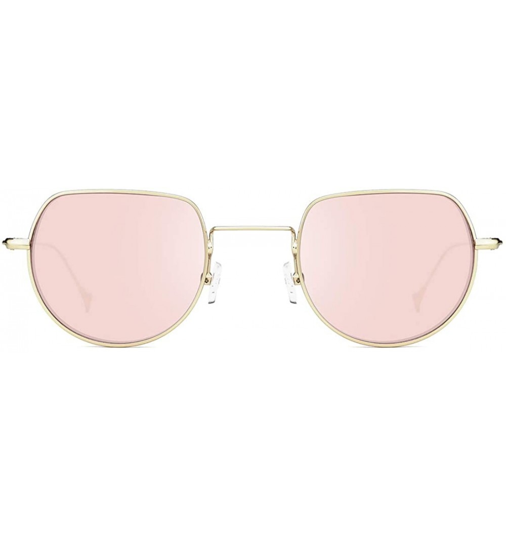 Oversized Sunglasses Simple Style for Women with Tinted Lenses UV400 Protection - Salmon - CP18SMOCSXA $18.24